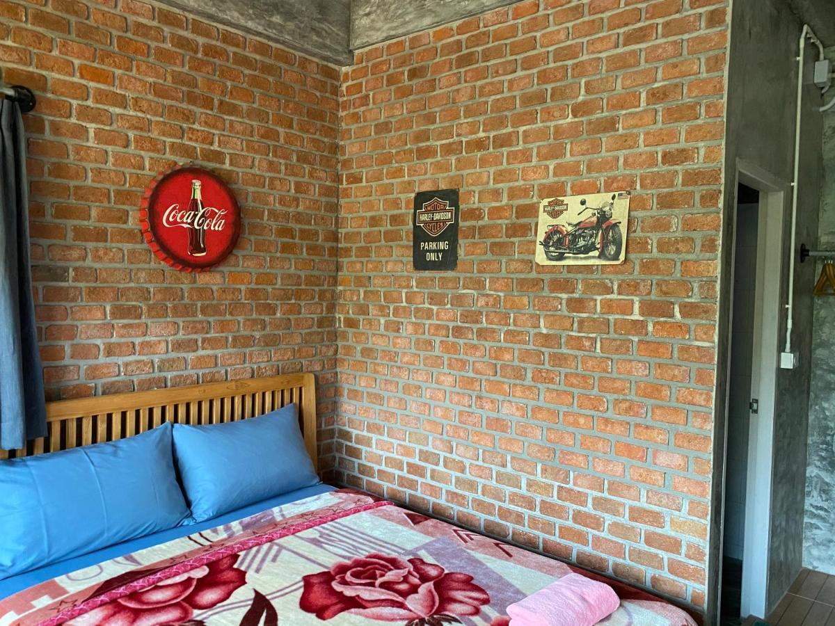 Pilokmyhome ที่พักเหมืองปิล็อก บ้านอีต่อง Ban Pilok Khi Luaran gambar